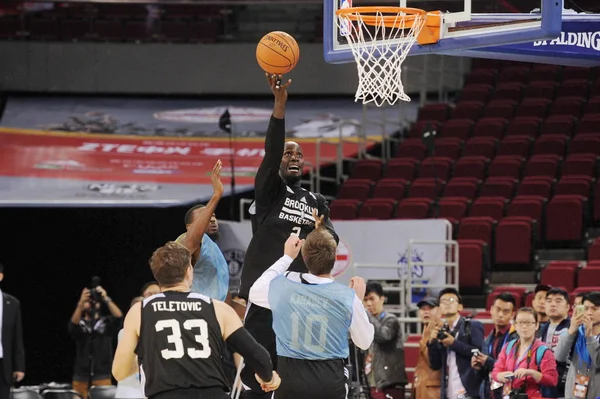 Kevin Garnett Los Mejores Compañeros Equipo Brooklyn Nets Participan Una —  Fotos de Stock