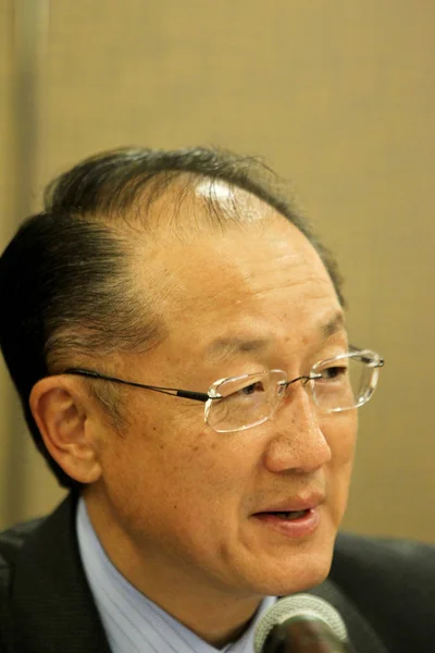 Jim Yong Kim Prezident Světové Banky Hovoří Tiskové Konferenci Šanghaji — Stock fotografie