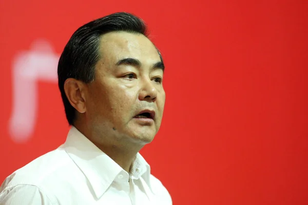 Wang Nyligen Utsedd Chinas Utrikesminister Ger Ett Tal Den Sjätte — Stockfoto