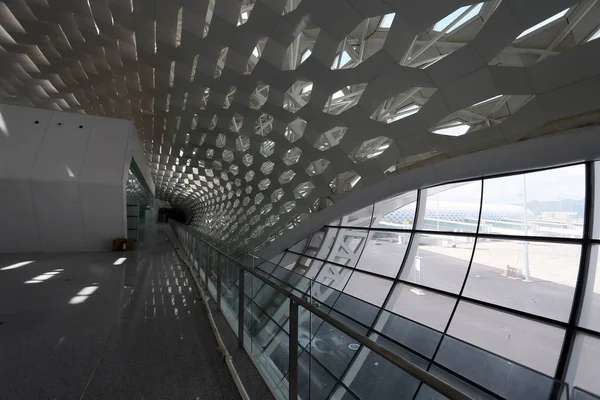 Widok Wnętrza Terminalu Międzynarodowego Portu Lotniczego Shenzhen Baoan Mieście Shenzhen — Zdjęcie stockowe