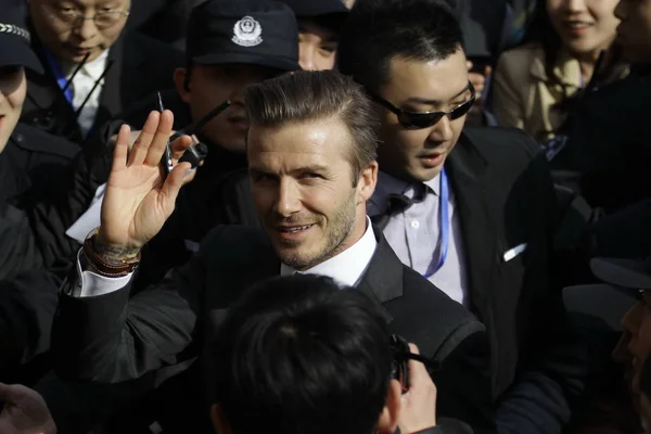 Superstar Sepak Bola Inggris David Beckham Pemain Tengah Melambai Lambaikan — Stok Foto