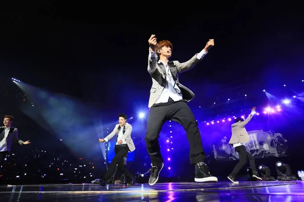 Güney Kore Çin Pop Grup Exo Onların Dünya Turu Exo — Stok fotoğraf