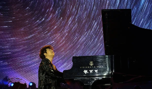 Pianista Chino Lang Lang Actúa Concierto Gira Por China Ciudad —  Fotos de Stock