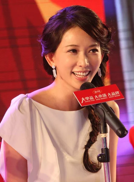 Modelo Actriz Taiwanesa Lin Chi Ling Responde Una Pregunta Durante —  Fotos de Stock
