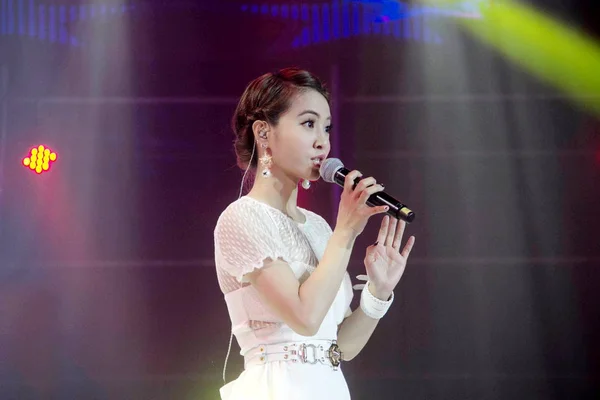 Taiwanesiska Sångerskan Jolin Tsai Utför Kinesisk Koreanska Star Gala Yichun — Stockfoto