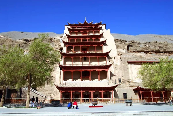 Blick Auf Mogao Höhlen Oder Mogao Grotten Der Stadt Dunhuang — Stockfoto