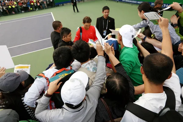 Spanyol Tenisz Csillag Rafael Nadal Központ Jelek Autogramot Rajongók Miután — Stock Fotó