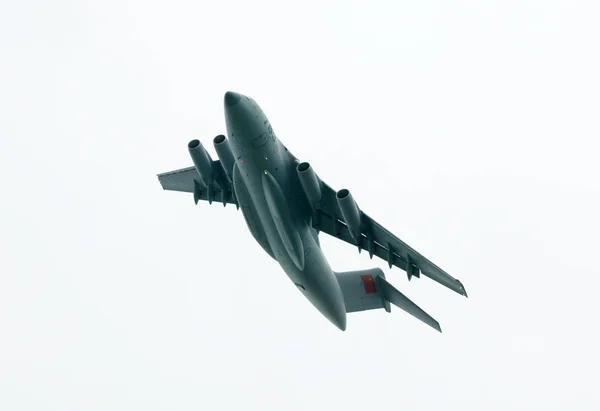 Avión Transporte Militar Grande Fabricado China Realiza Durante Vuelo Demostración — Foto de Stock