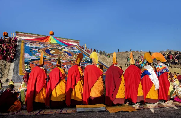 Sunning Langmu 수도원에서 티베트족 자치주 웨스트 부처님 2013의 Thangka — 스톡 사진