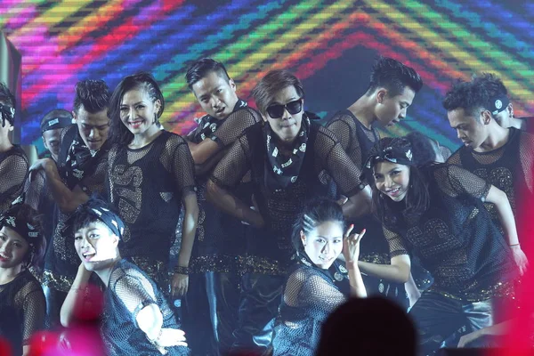 Cantante Taiwanés Show Centro Presenta Concierto Gira Show 2014 Limit —  Fotos de Stock