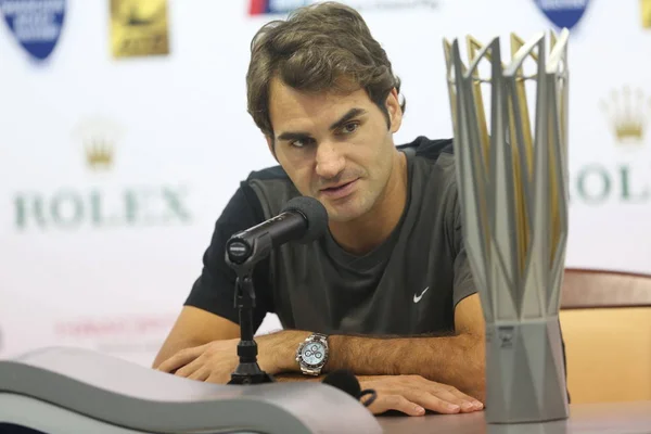 Roger Federer Szwajcarii Uczęszcza Konferencji Prasowej Pokonaniu Gilles Simon Francji — Zdjęcie stockowe