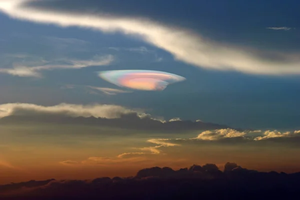 Färgstark Ufo Formad Moln Ses Himlen Över Xiamen Stad Sydöstra — Stockfoto