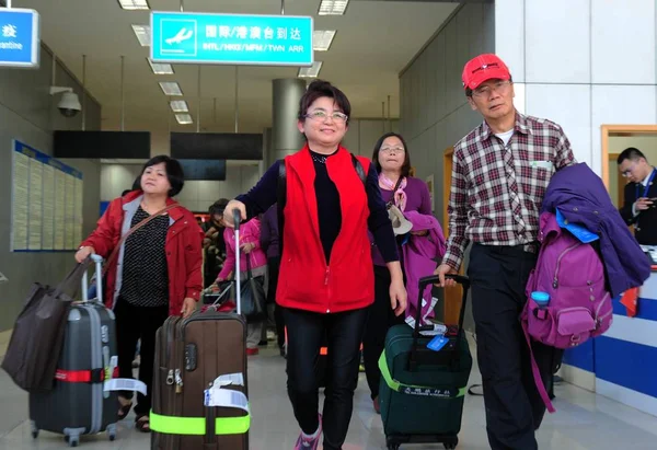 Passagiers Aankomen Luchthaven Van Hehua Zhangjiajie Centrale Chinas Hunan Provincie — Stockfoto