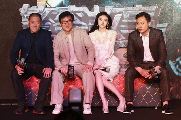 Hong Kong Actie Ster Jackie Chan Tweede Links Poses Met — Stockfoto