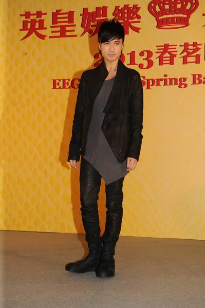 Hong Kong Singer Actor Leo Poses Arrives Eeg Emp Spring — Stock Photo, Image
