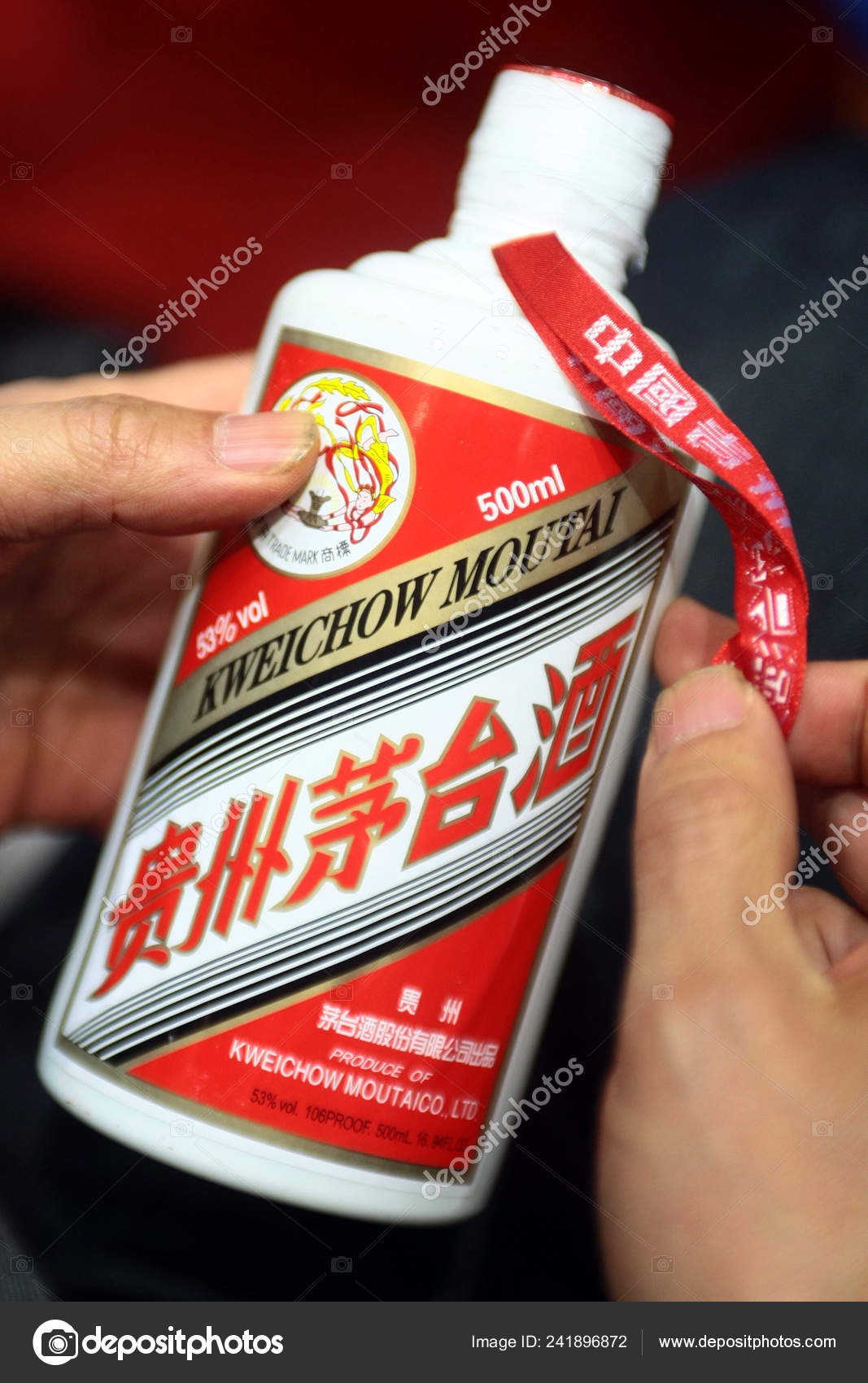Man Holds Bottle Kweichow Moutai Liquor Exhibition Shanghai China