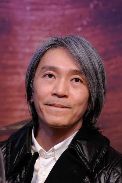Hongkongský Herec Režisér Stephen Chow Vypadá Tiskové Konferenci Filmu Cesta — Stock fotografie