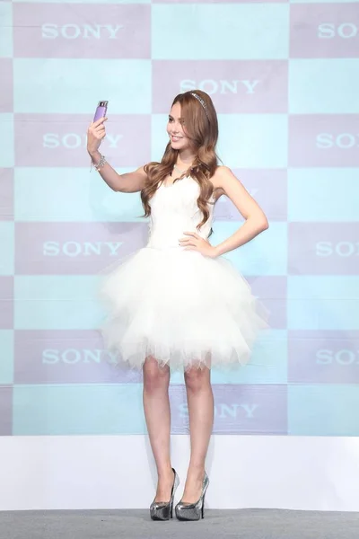 Taiwanese Model Actress Hannah Quinlivan Poses Press Conference Sony Kw11 — Stock Photo, Image