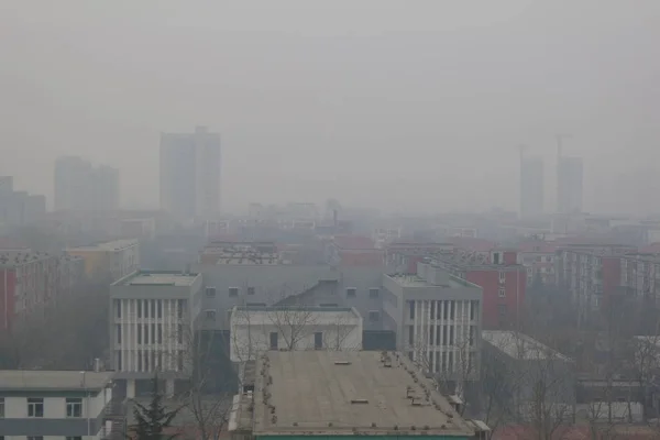 Edificios Ven Fuerte Smog Beijing China Febrero 2013 —  Fotos de Stock