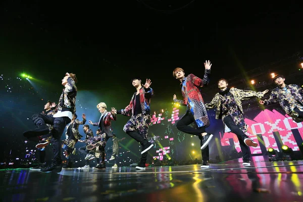 Jižní Koreje Číňané Pop Boy Skupina Exo Vystupuje Koncertě Turné — Stock fotografie
