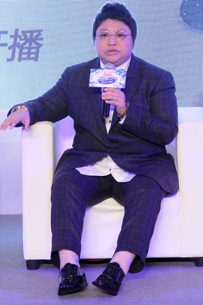 Chinese Singer Han Hong Speaks Press Conference Second Season Reality — Stock Photo, Image