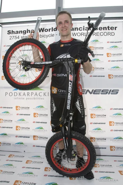 Krystian Herba Ciclista Polonês Que Estabeleceu Recorde Mundial Guinness Subir — Fotografia de Stock