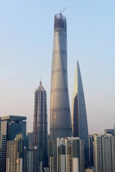 Shanghai Tower Najwyższy Który Zwieńczony Jest Budowie Obok Innych Drapaczy — Zdjęcie stockowe