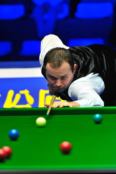 Mark Joyce Anglii Gra Strzał Przeciwko Judd Trump Anglii Podczas — Zdjęcie stockowe