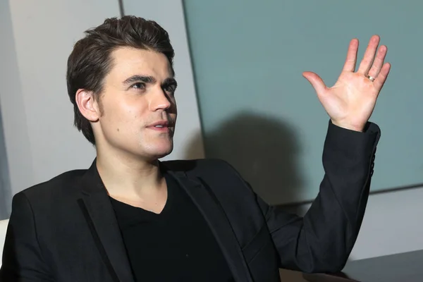 American Actor Paul Wesley Talks Pre Recording Show Shanghai China — Stock Photo, Image