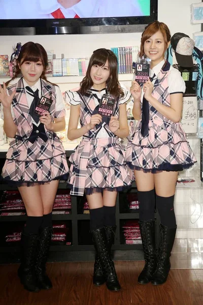 Gauche Droite Miho Miyazaki Haruka Ishida Maria Abe Groupe Idols — Photo