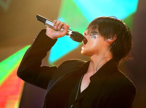 Cantante Japonés Jin Akanishi Actúa Durante Concierto Shanghái China Diciembre —  Fotos de Stock