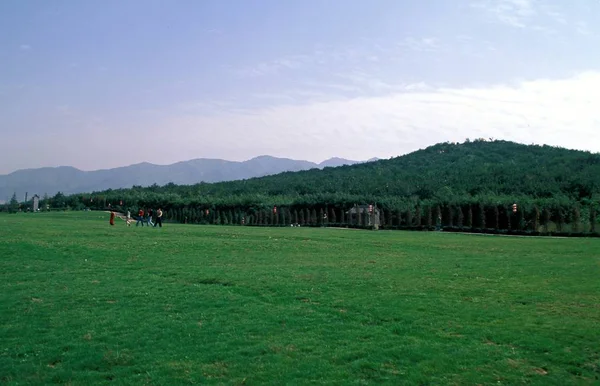 Vista Colina Mausoléu Imperador Qin Xian Cidade Noroeste Província Chinas — Fotografia de Stock