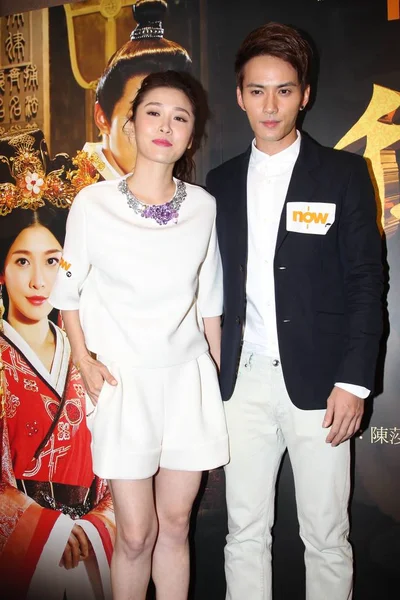 Hong Kong Schauspielerin Niki Chow Links Und Der Chinesische Schauspieler — Stockfoto