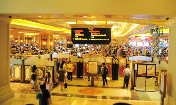 Clienti Vengono Visti Giocare Azzardo Casinò Macao Cina Luglio 2013 — Foto Stock