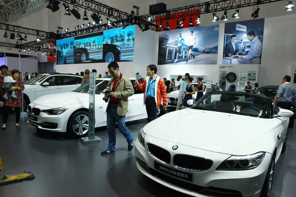 Bmw Andre Bmw Biler Vises Biludstilling Tianjin Kina Oktober 2014 - Stock-foto