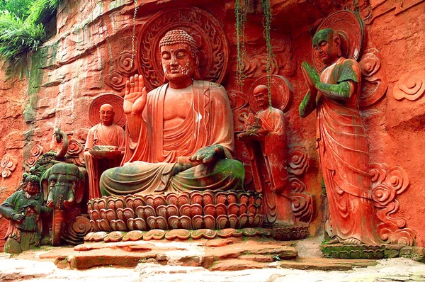 Blick Auf Felsschnitzereien Von Buddhas Mount Emei Oder Emei Berg — Stockfoto