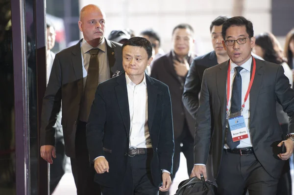 Jack Yun Frente Izquierda Presidente Alibaba Group Aparece Foto Mientras —  Fotos de Stock