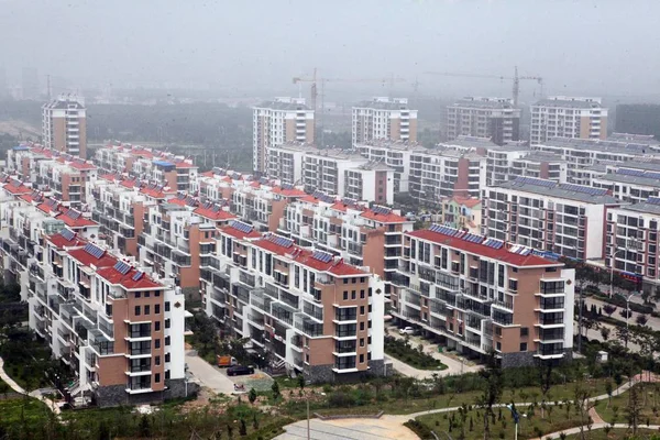 Byggarbetsplats Lägenhet Projektet Avbildas Ganyu Östra Chinas Jiangsu Provinsen Juli — Stockfoto