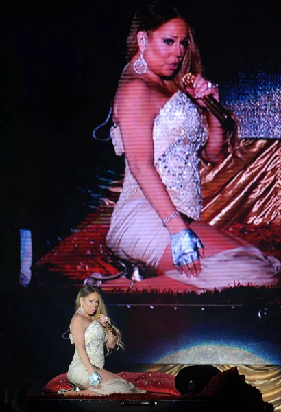 Amerikaans Zanger Mariah Carey Voert Tijdens Haar Concert Chengdu Stad — Stockfoto