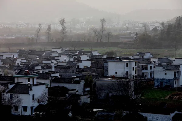 Widok Tradycyjne Budynki Wiosce Hongcun Powiecie Yixian Miasto Huangshan Wschodnia — Zdjęcie stockowe