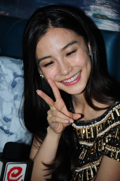 Atriz Hong Kong Angelababy Sorri Festa Para Comemorar Aniversário Atriz — Fotografia de Stock