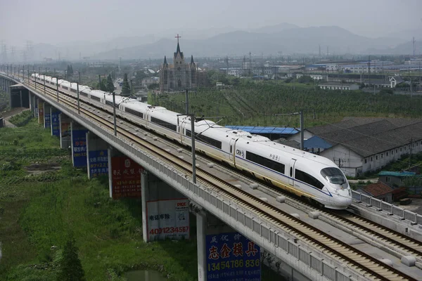 Crh China Railways High Speed Vonat Fut Hangyong Hangzhou Ningbo — Stock Fotó