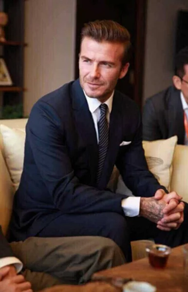 Anglická Fotbalová Hvězda David Beckham Zachycen Během Své Návštěvy Sídle — Stock fotografie