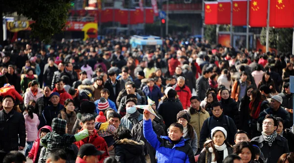 Turistas Lotam Rua Comercial Nanjing Road Durante Festival Primavera Feriado — Fotografia de Stock