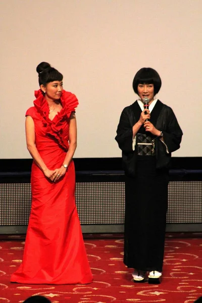 Attrici Giapponesi Youki Kudoh Sinistra Kimiko Partecipano Alla Cerimonia Apertura — Foto Stock
