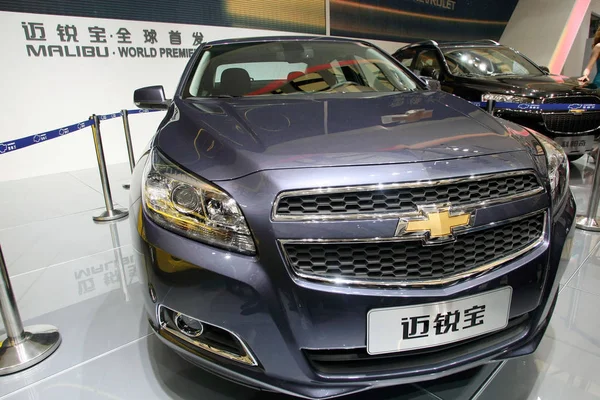 Chevrolet Malibu General Motors Можно Увидеть Шанхайской Международной Выставке Автомобильной — стоковое фото