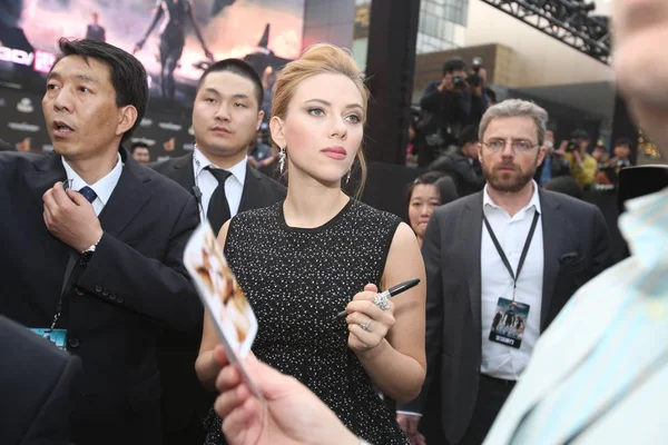 Americká Herečka Scarlett Johansson Zúčastní Tiskové Konference Pro Svého Nového — Stock fotografie
