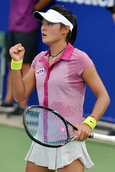 Wang Yafan China Celebrates Quarterfinal Match Women Singles 2014 Wta — Stock Photo, Image