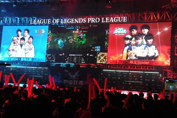 Arkiv Åskådare Fira League Legends Lol Pro League Taicang City — Stockfoto