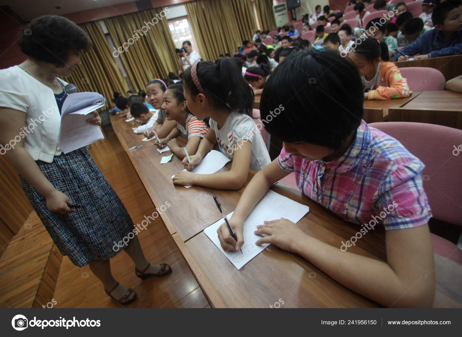 Young Chinese Students Draw Naked Boys Girls Marks Private Parts – Stock  Editorial Photo © ChinaImages #241956150